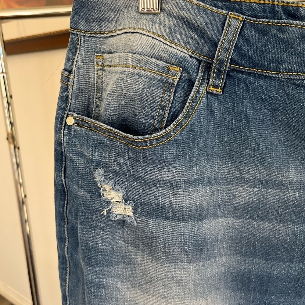 Vipones Bell Bottoms - Picture 5 of 9